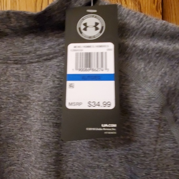 Under Armour Shirt - Picture 3 of 3